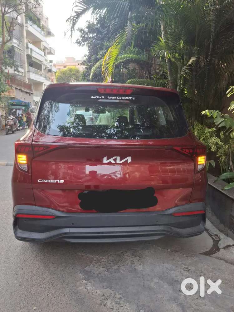 Kia Carens 2025 Petrol 3600 Km Driven
