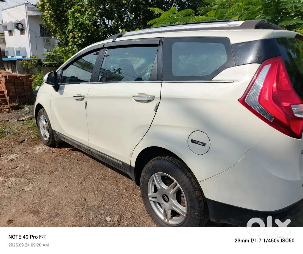 Mahindra Marazzo 2019 Diesel 80000 Km Driven
