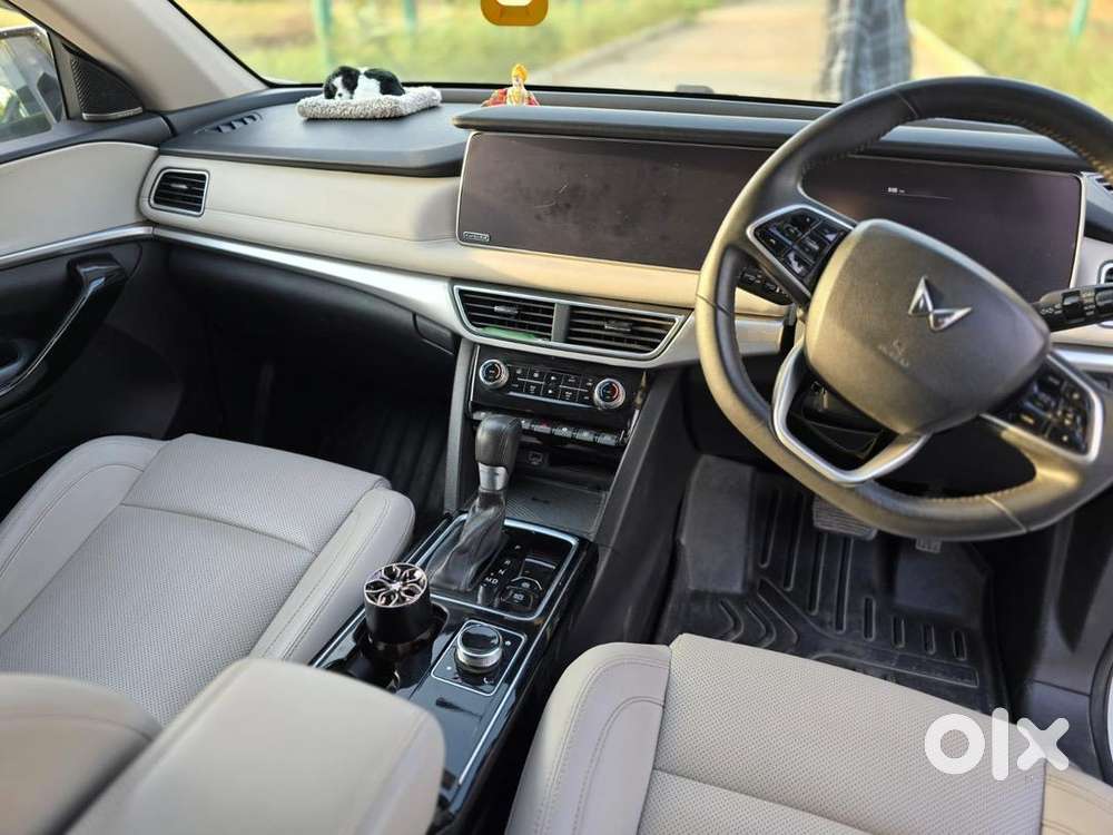 Xuv700 Ax7l At Awd Diesel 2022