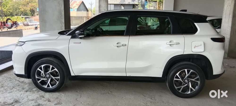 Toyota Urban Cruiser Hyryder 1.5 V Hybrid, 2022, Petrol