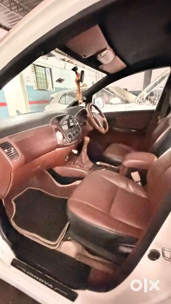 Toyota Innova 2.5 Gx 2011