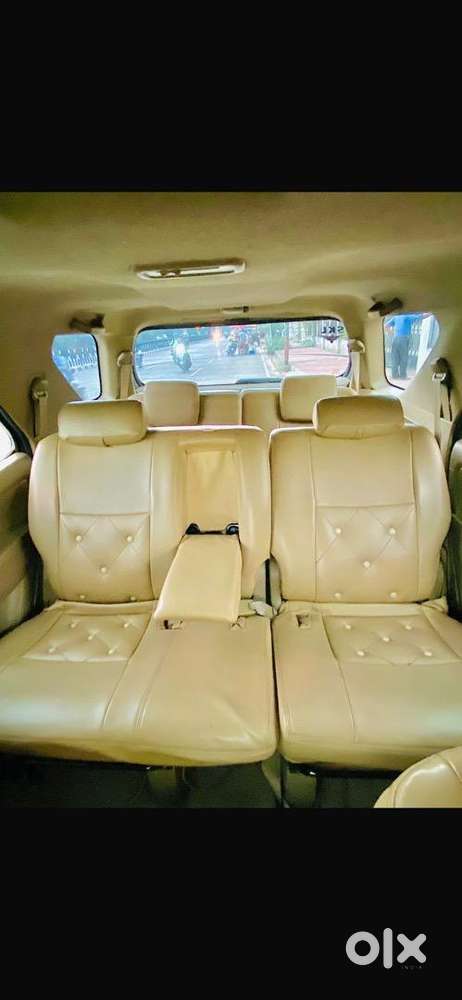 Toyota Fortuner 2010