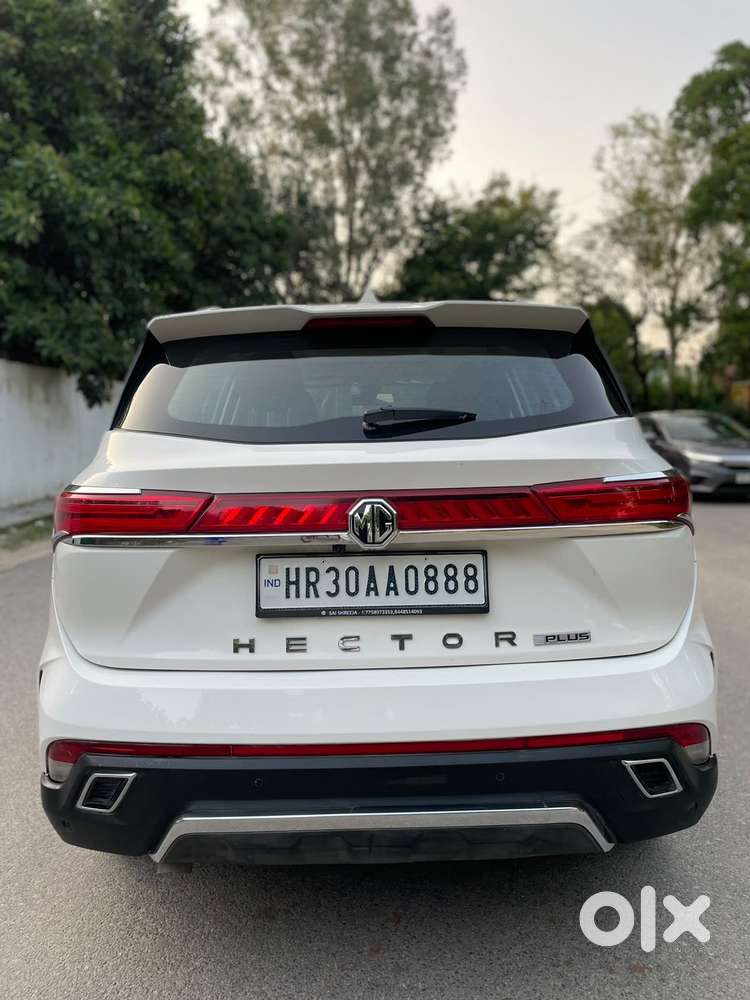 Mg Hector Plus Sharp Pro 1.5 Turbo Petrol Cvt 6 Str, 2023, Petrol