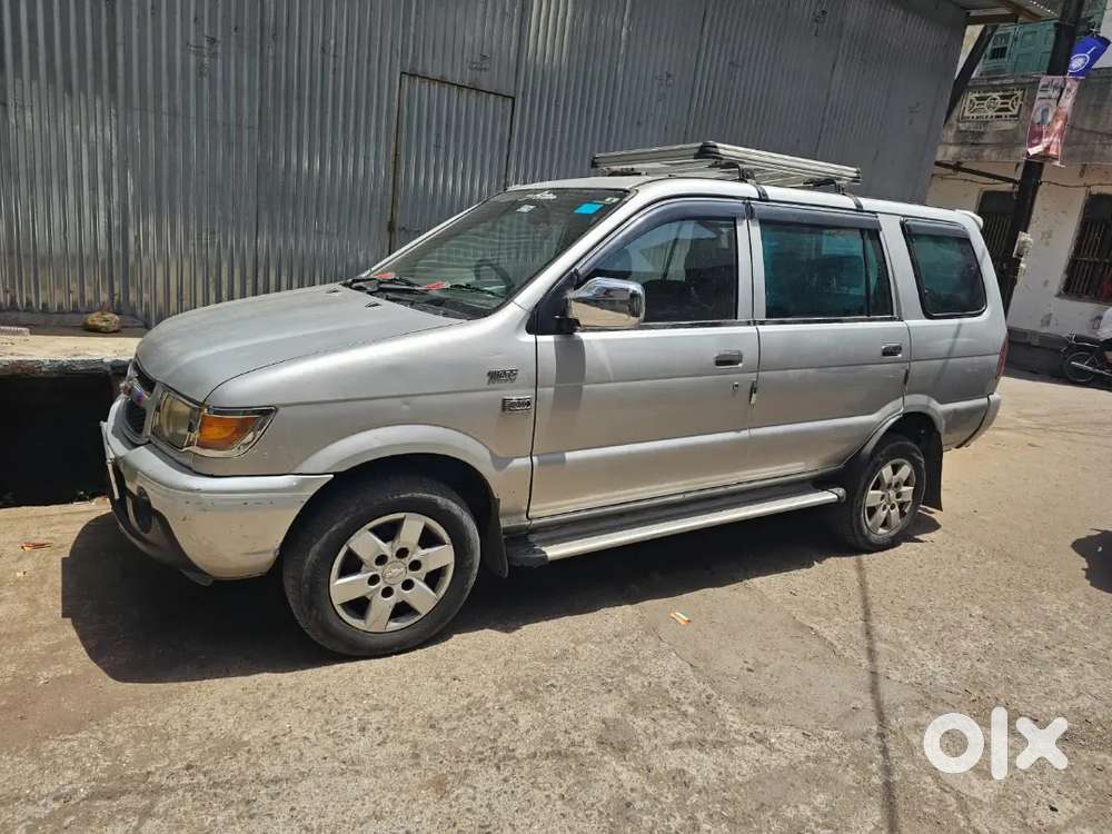 Chevrolet Tavera 2016 Diesel 100000 Km Driven
