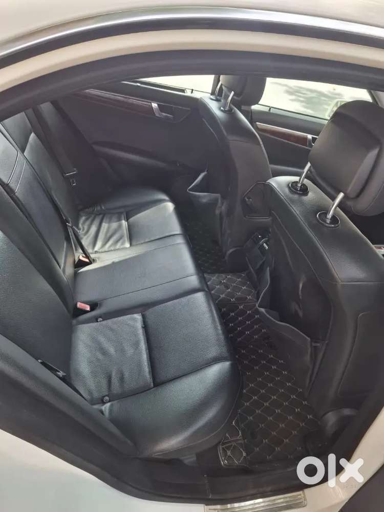 Mercedes-benz C-class 2011 Diesel 155000 Km Driven