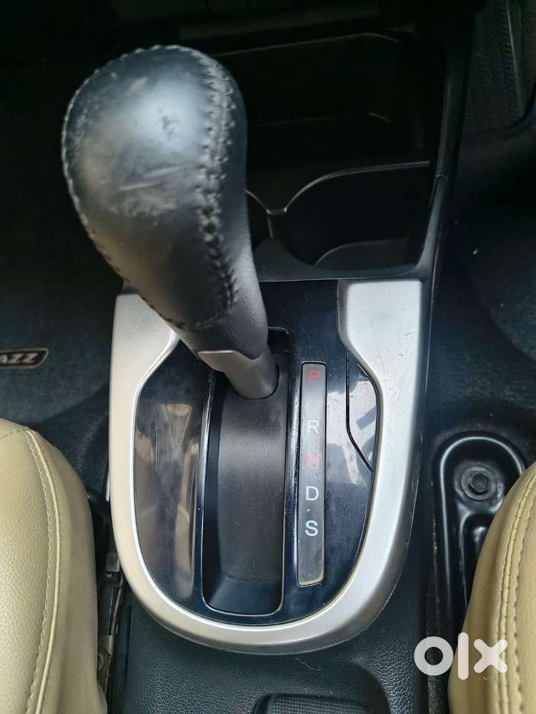 Honda Jazz V Automatic, 2018, Petrol