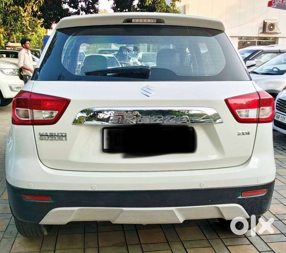 Maruti Suzuki Brezza Zdi+ Dual Tone, 2018, Diesel