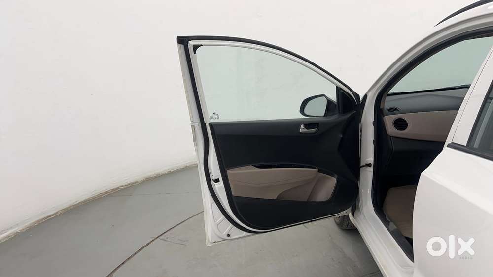 Hyundai Grand I10 1.2 Kappa Sportz, 2015, Petrol