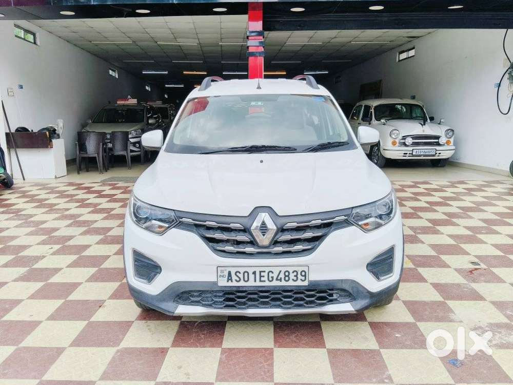 Renault Triber Rxz, 2019, Petrol