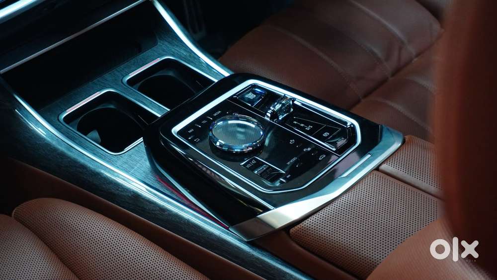 Bmw 7 Series 740i M Sport Petrol Automatic, 2025, Petrol
