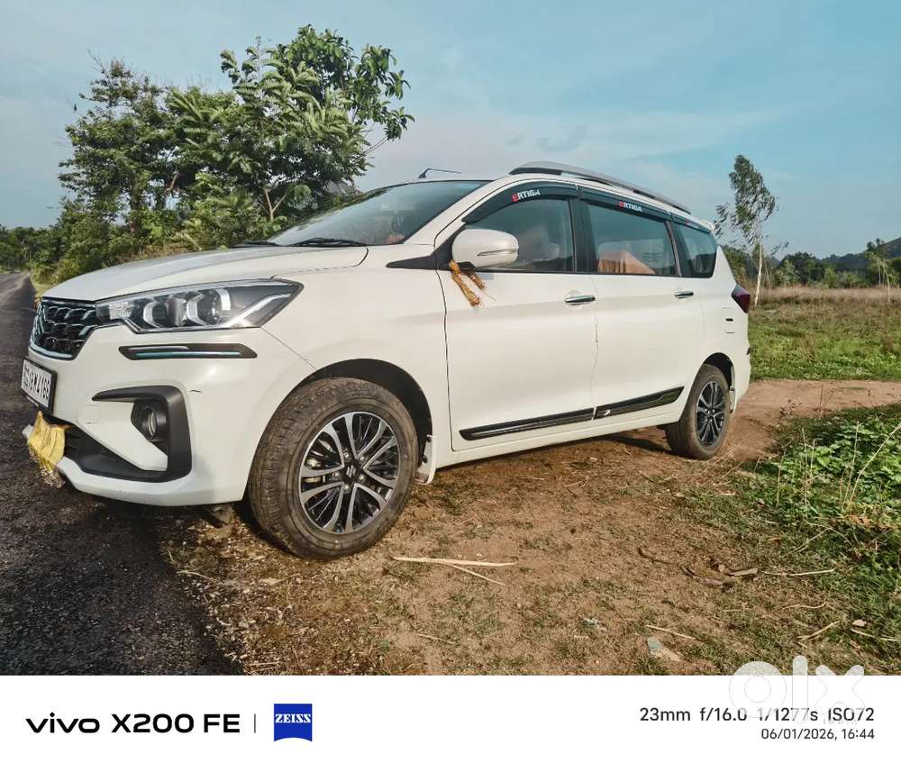 Maruti Suzuki Ertiga 2023 Petrol 16000 Km Driven