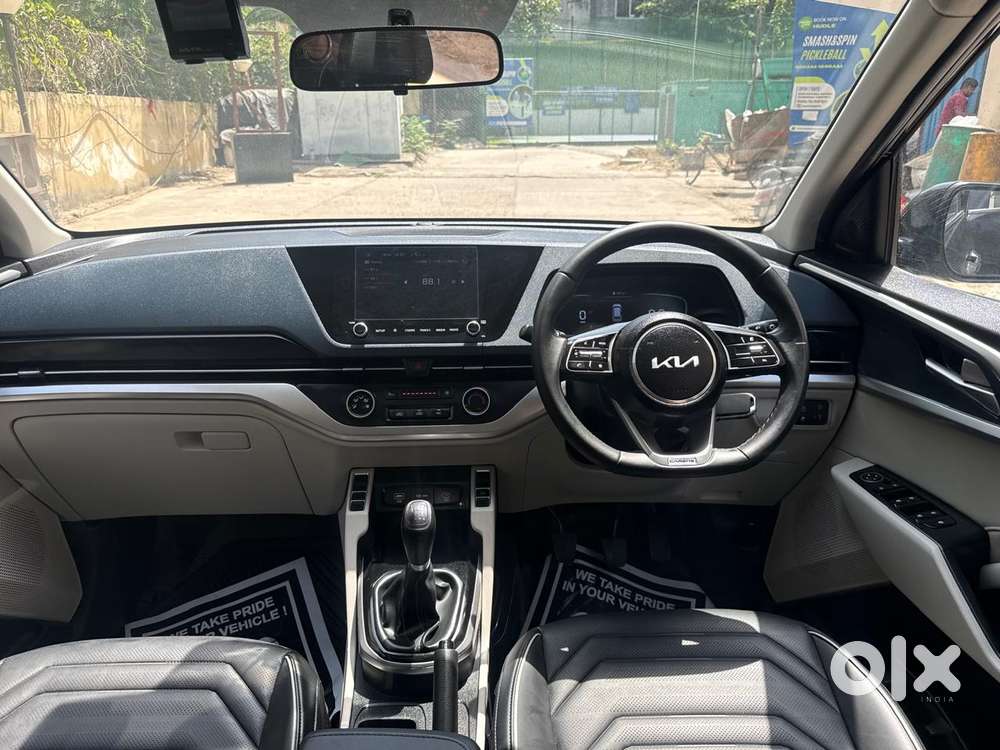 Kia Carens G1.5 6mt Gravity, 2024, Petrol