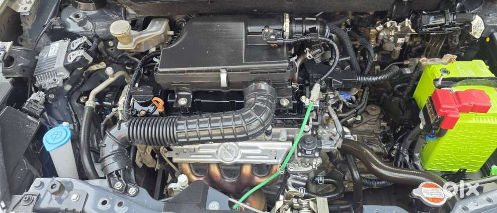 Maruti Suzuki Swift Dzire 1.2 Vxi Bsiv, 2024, Cng & Hybrids