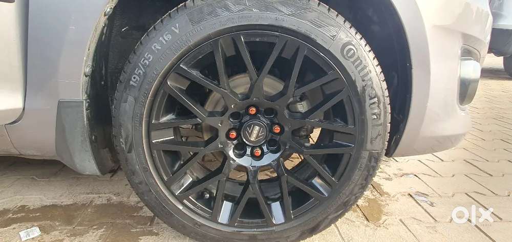 Maruti Suzuki Dzire 2015 Petrol 70000 Km Driven With Alloy Wheels