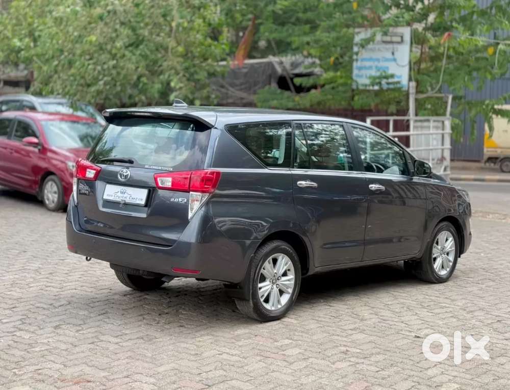 Toyota Innova Crysta 2.8 Zx At 7 Seater, 2018, Diesel
