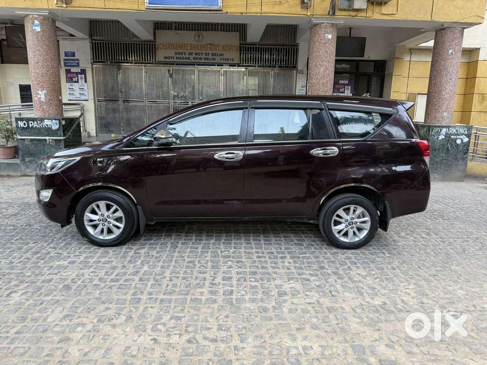 Toyota Innova Crysta 2.4 G Mt 7 Str, 2018, Diesel