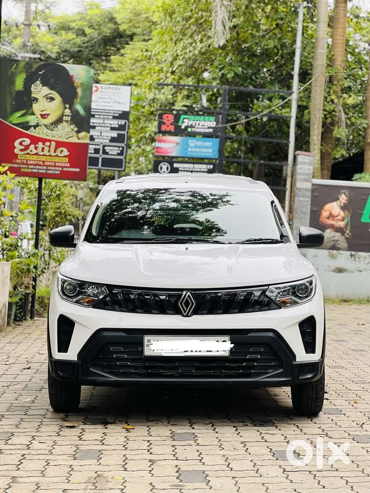 Renault Triber Authentic-petrol-manual, 2026