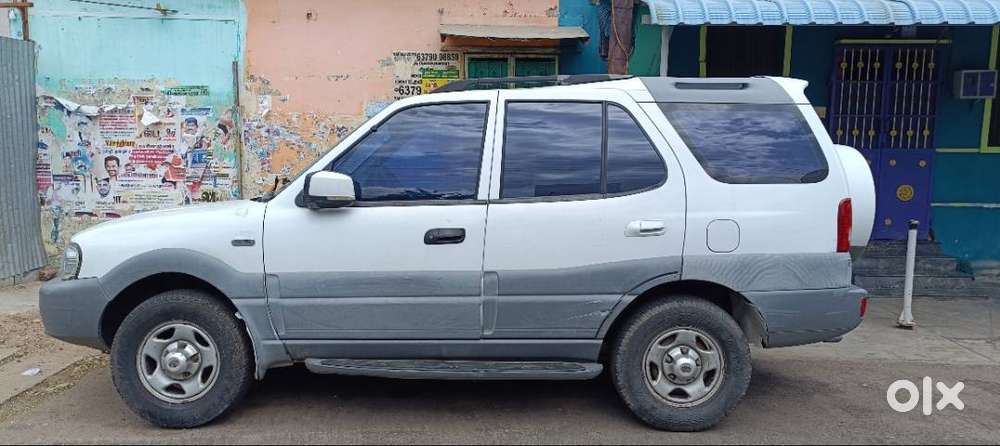 Tata Safari 2011