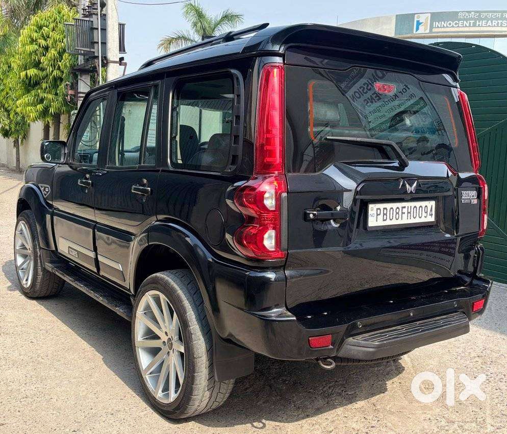 Mahindra Scorpio Classic, 2024, Diesel