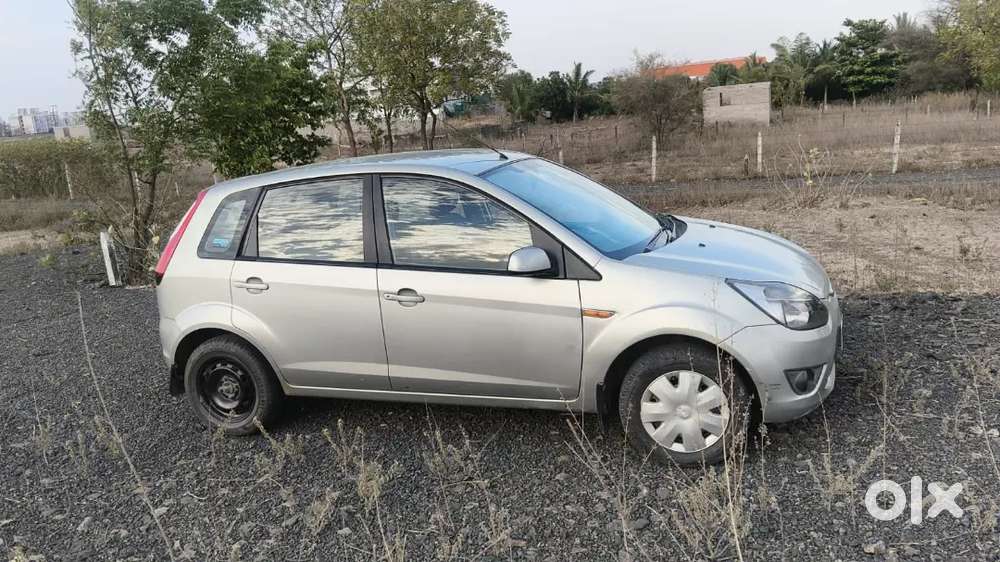 Ford Figo Diesel Zxi 2011