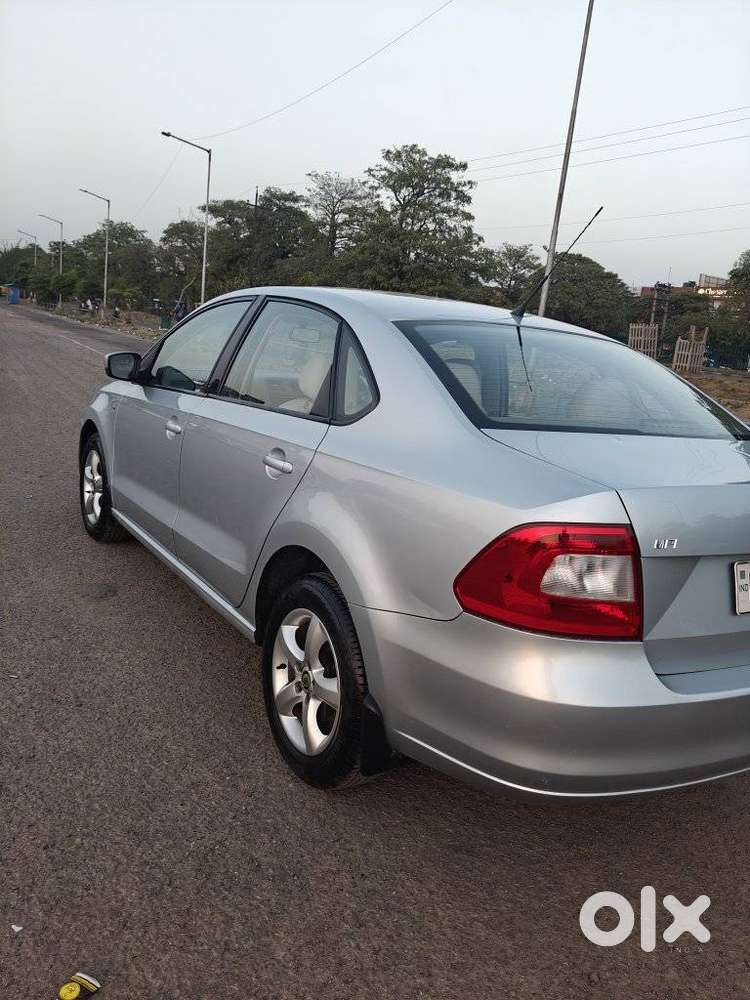 Skoda Rapid 2013-2016 1.6 Mpi At Ambition Plus, 2012, Petrol