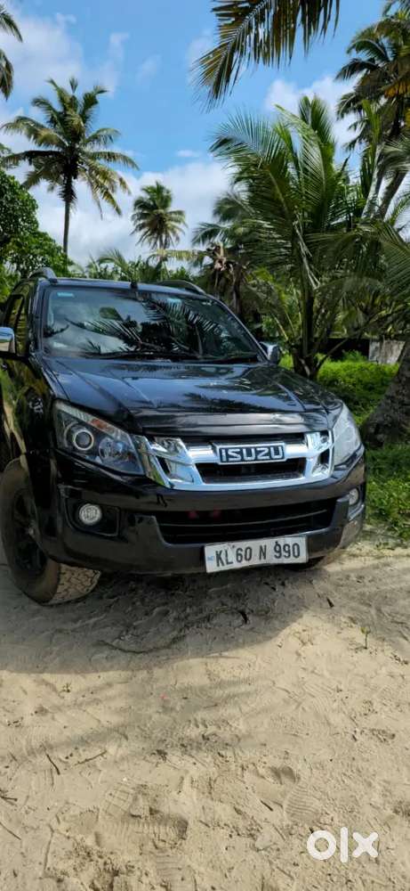 Isuzu D-max V-cross 2017