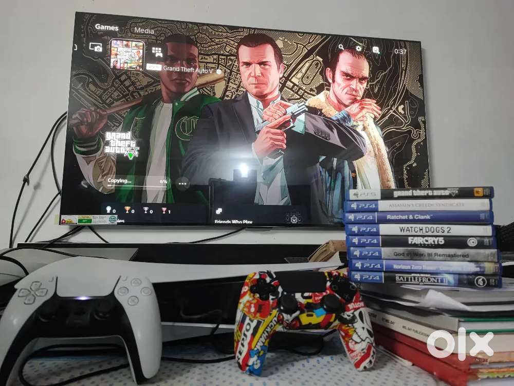 PlayStation PS5 Disc Ed. with games, 1TB SSD and 1 extra controller