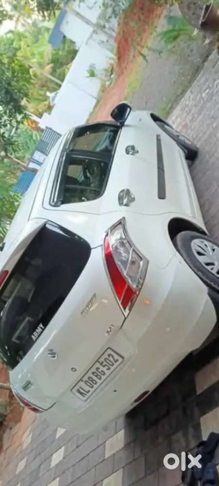 Maruti Suzuki Swift 2015 Petrol 48000 Km Driven