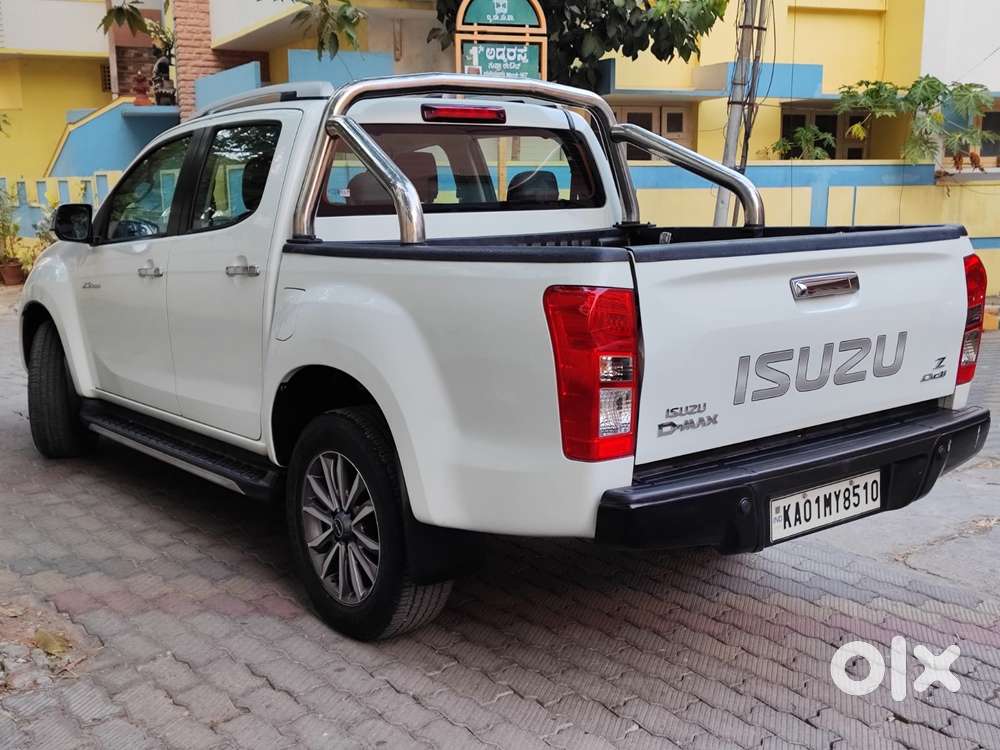 Isuzu D-max V-cross Z Prestige, 2023, Diesel