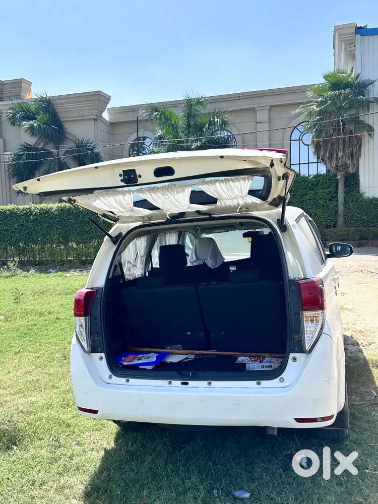 Toyota Innova Crysta 2019