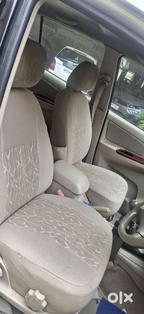 Toyota Innova 2005 Diesel Variant
