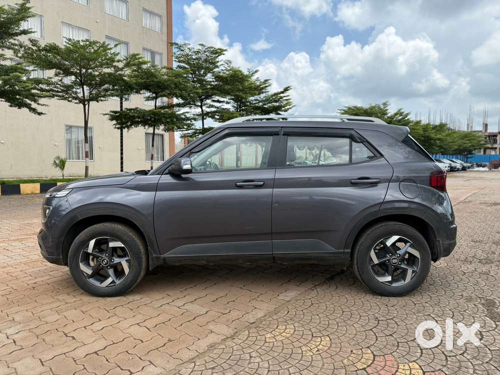 Hyundai Venue Sx Diesel 59,300 Km Driven