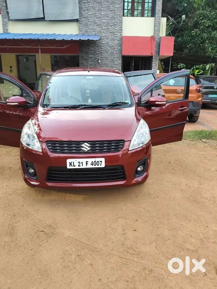 2nd Owner Maruti Ertiga 2012 Petrol Vxi Abs