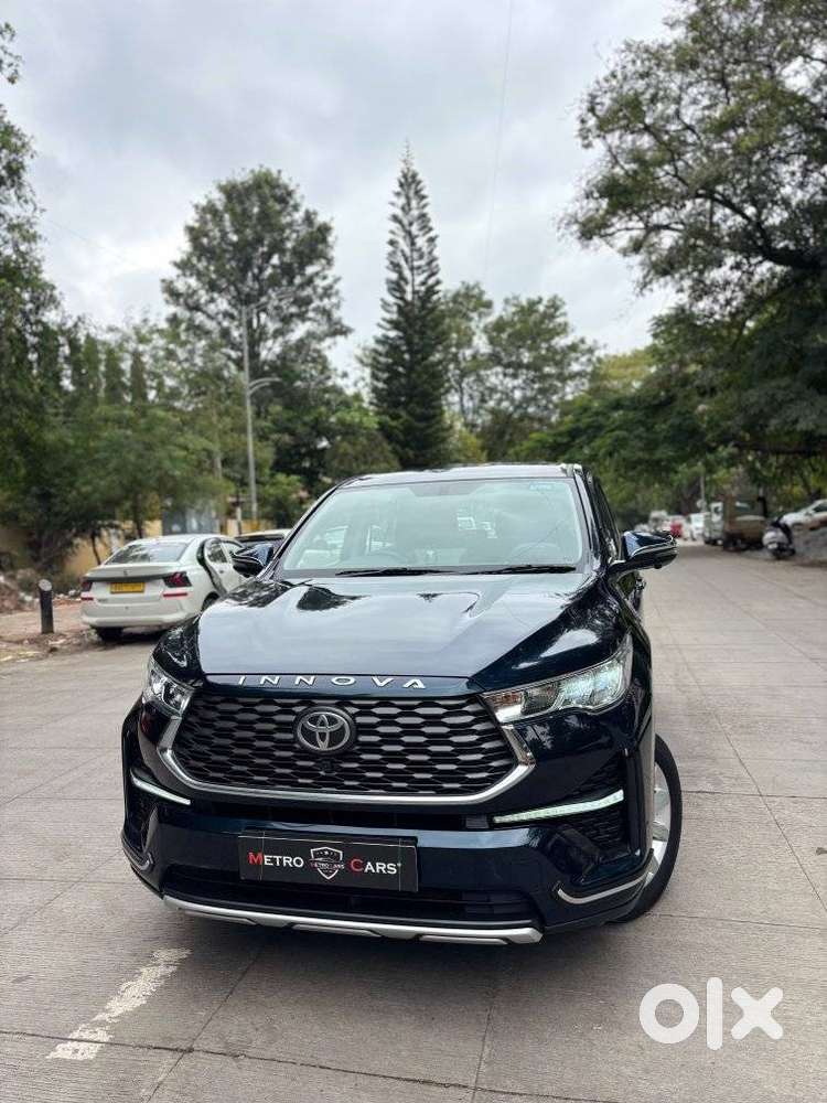 Toyota Innova Hycross 2.0 Vx Hybrid 7 Str, 2025, Petrol