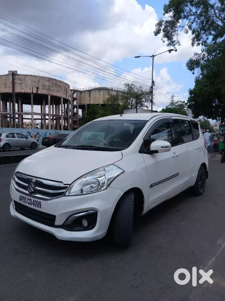 Maruti Suzuki Ertiga 2012