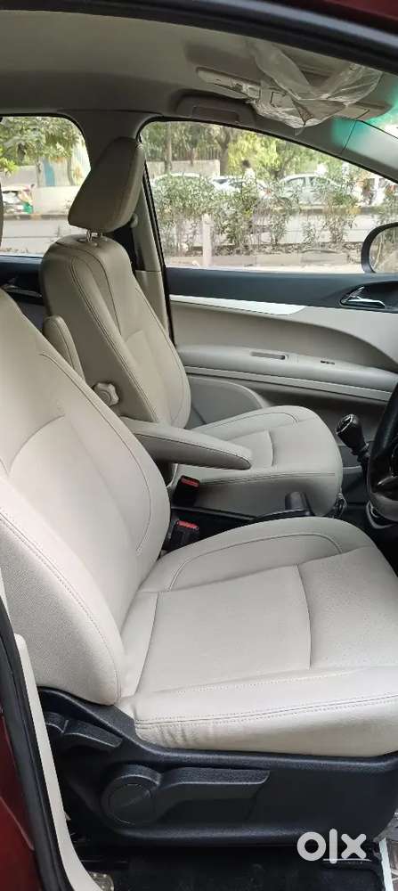 Mahindra Marazzo
