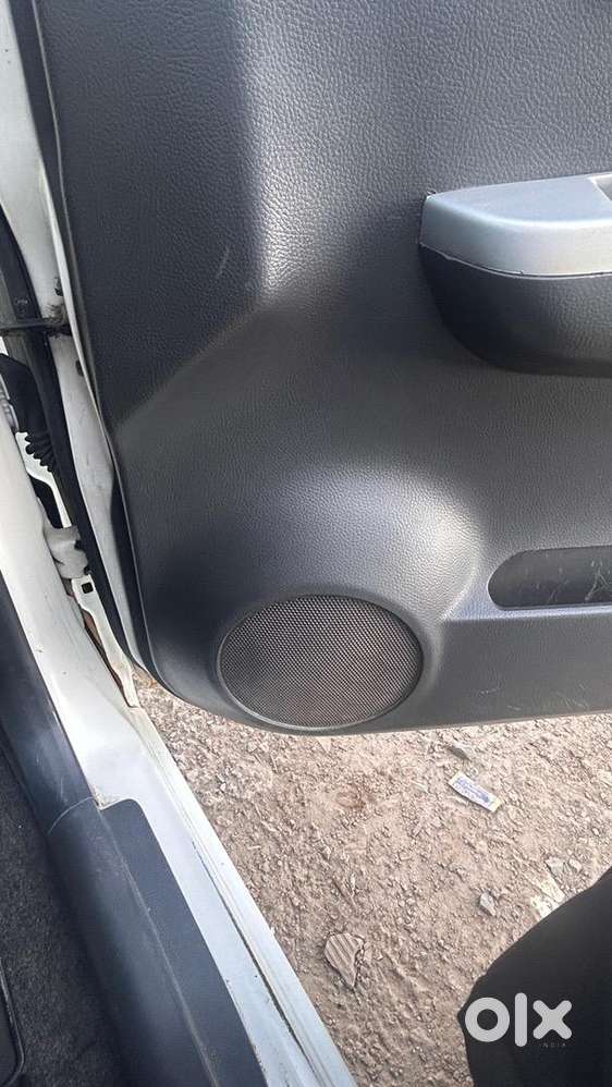 Petrol+company Fitted 28litre Lpg 2012 Model