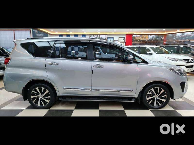 Toyota Innova Crysta [2020-ongoing] 2.7 Zx At 7 Str, 2022, Petrol