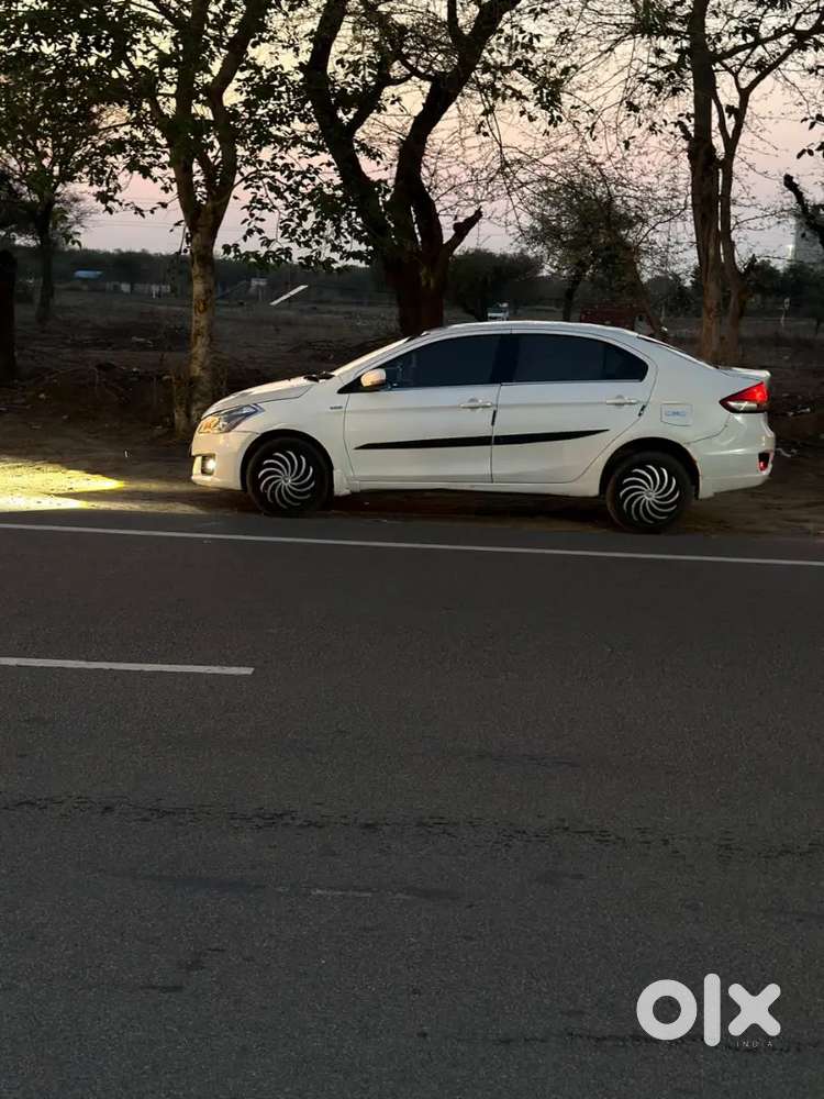Maruti Suzuki Ciaz 2015 Diesel 119000 Km Driven