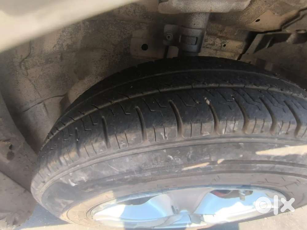 Maruti Suzuki Dzire 2012