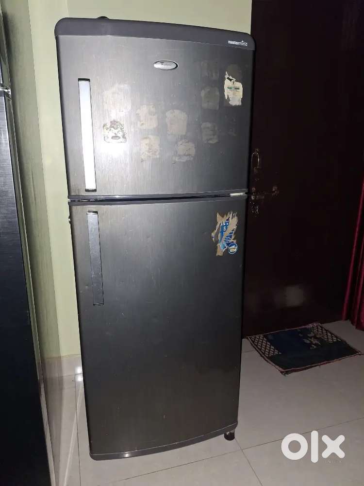 Refrigerator- 220L