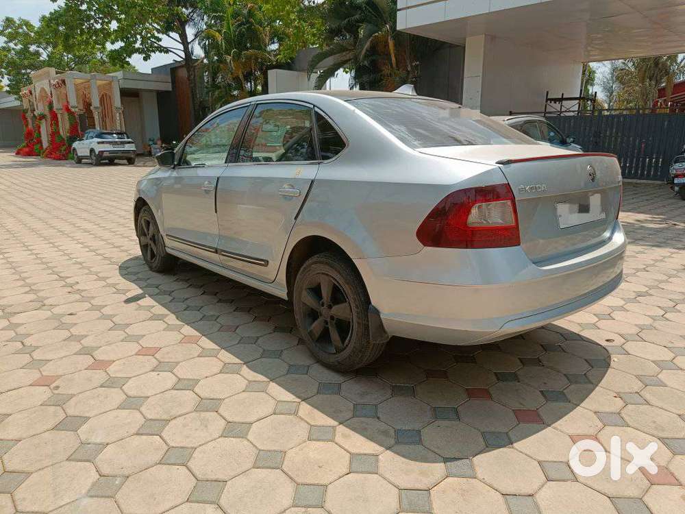 Skoda Rapid Ambition 1.6 Tdi Cr Manual Plus, 2016, Diesel