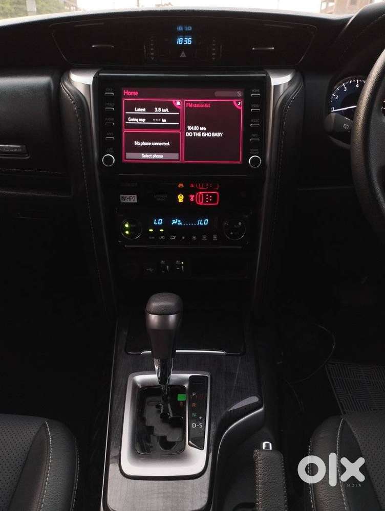 Toyota Fortuner 4x2 At 2.7 Petrol, 2025, Petrol