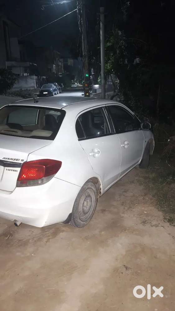 Honda Amaze 1.5 S 2013