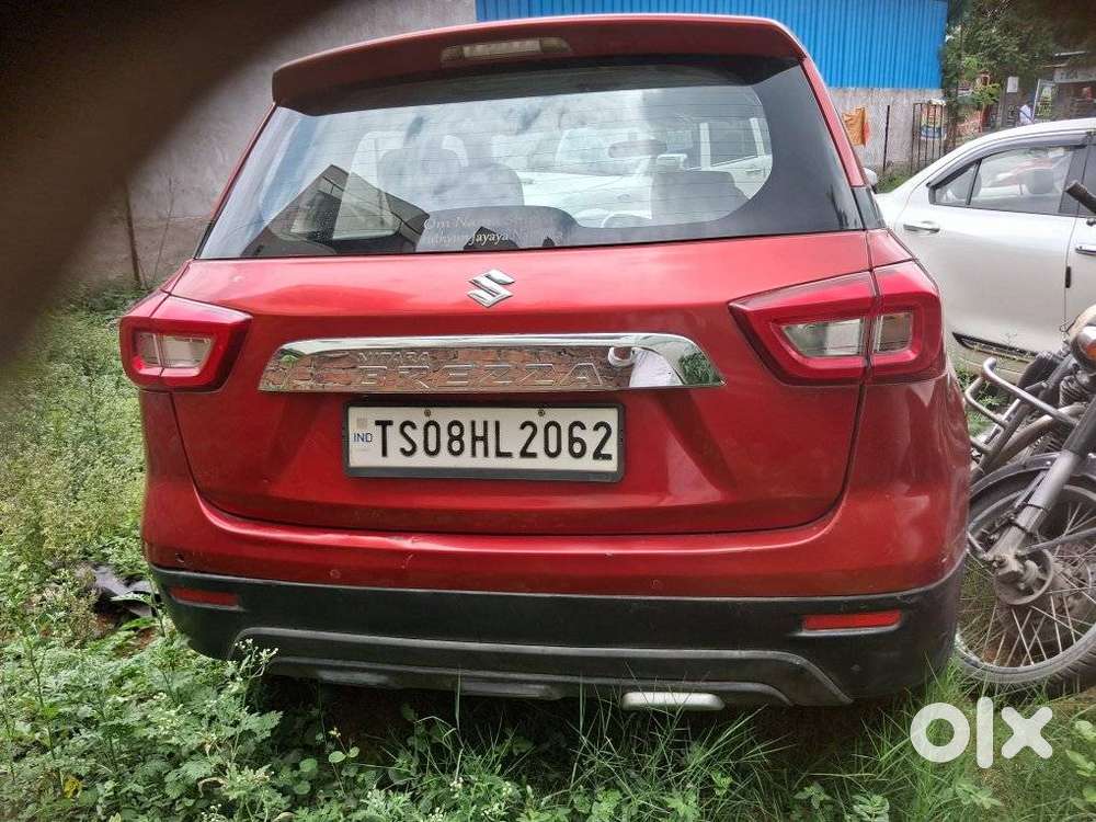 Maruti Suzuki Brezza 1.5 Vxi At Smart Hybrid, 2021, Petrol