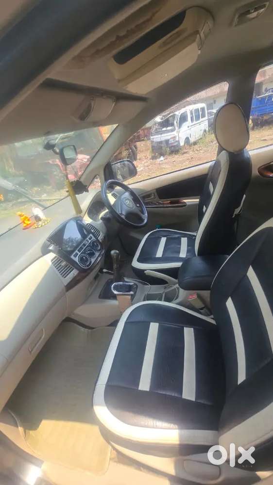 Toyota Innova 2009 Diesel Well Maintained