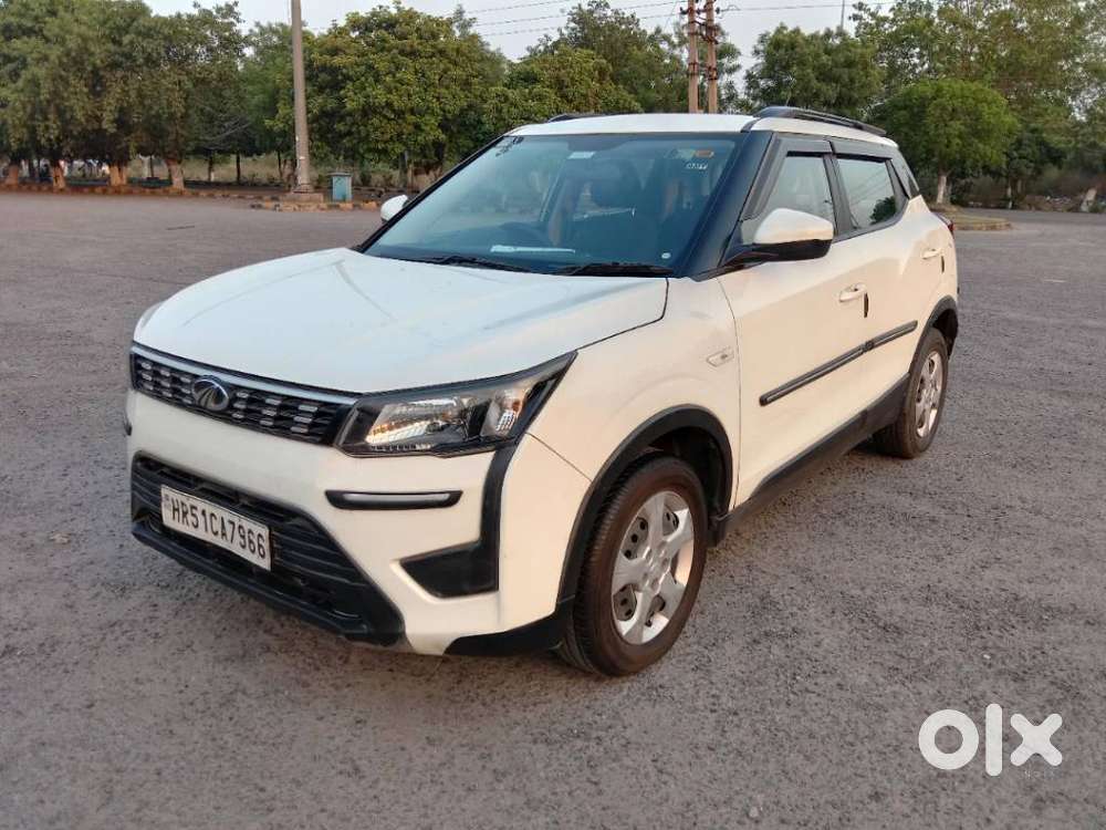 Mahindra Xuv300 W6 Amt Diesel, 2020, Diesel
