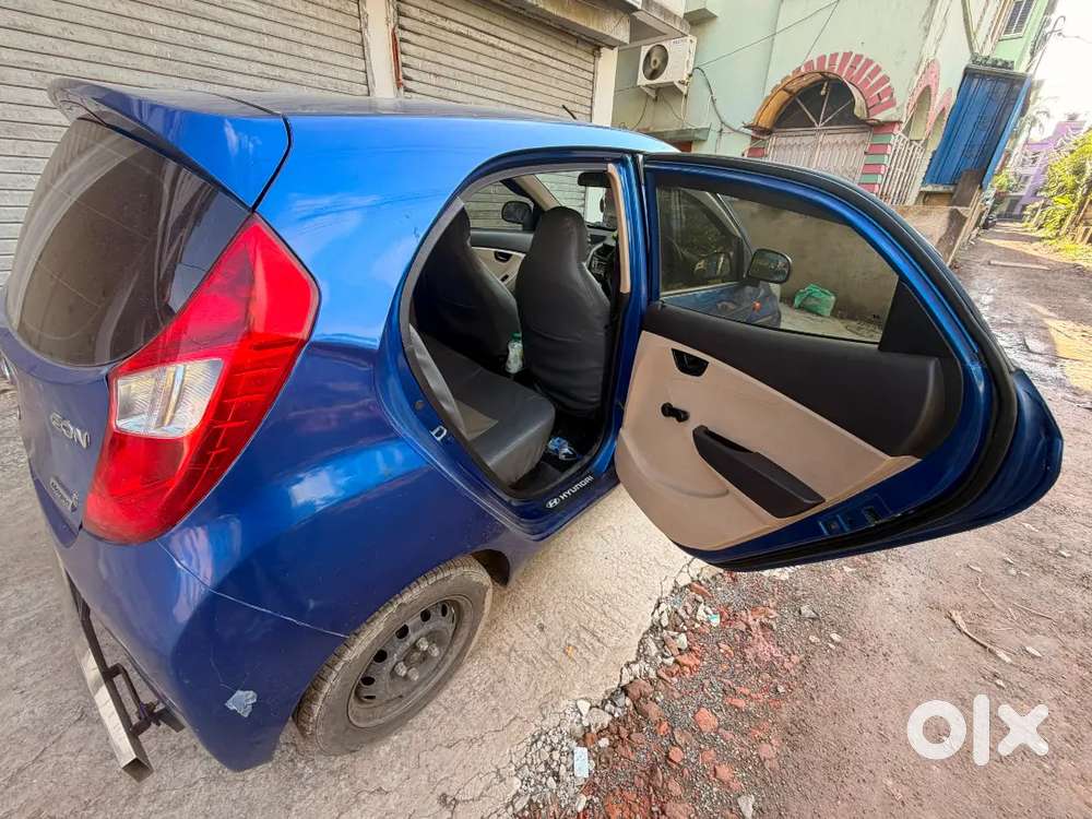 Hyundai Eon Magna+ 2013 Petrol Manual