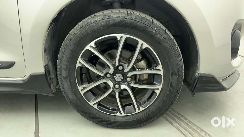 Maruti Suzuki Swift 2018 Zxi Plus, 2023, Petrol