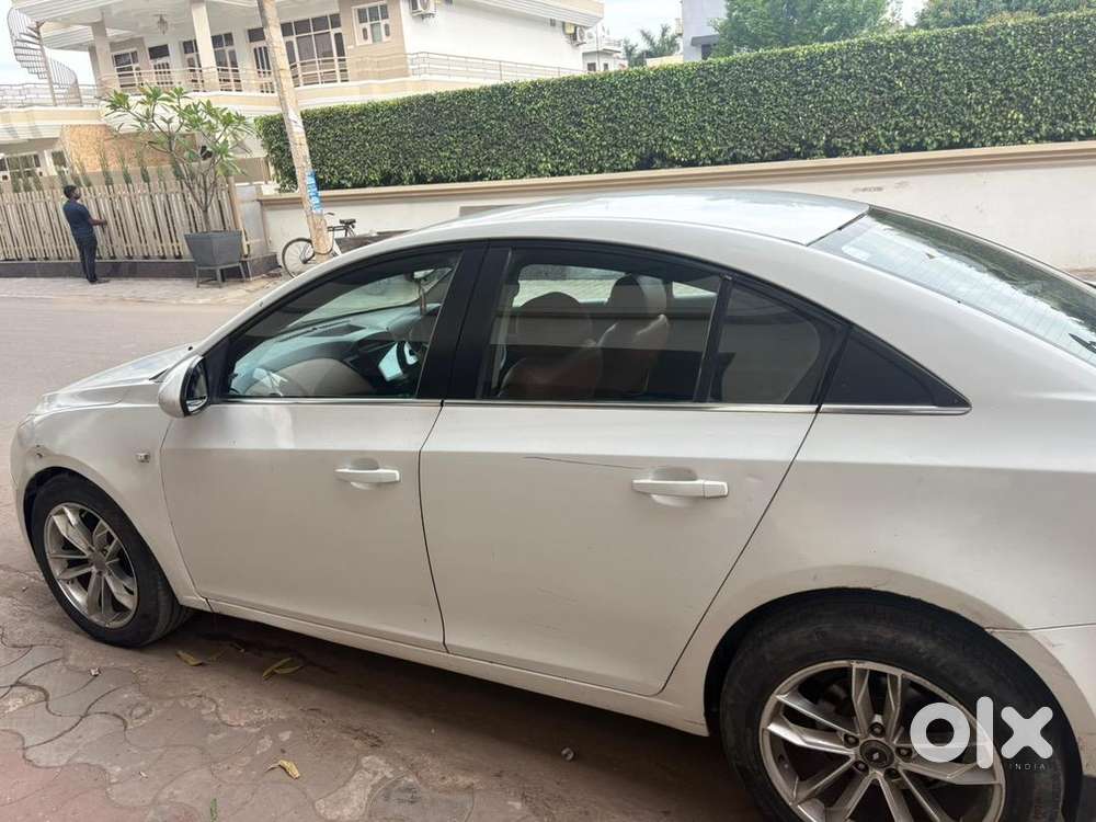 Chevrolet Cruze 2011 Diesel 158570 Km Driven